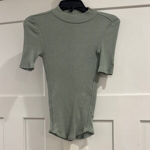 Free People We The Free Ribbed Green Top, Size XS